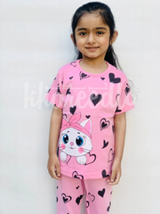 Pink Kitty with black hearts Printed Kids Night Suit (KO-611)