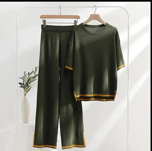 Green Baggie Style half Sleeves T-shirt With Loose Trouser