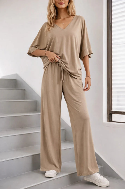 Minimal Beige Lounge Set