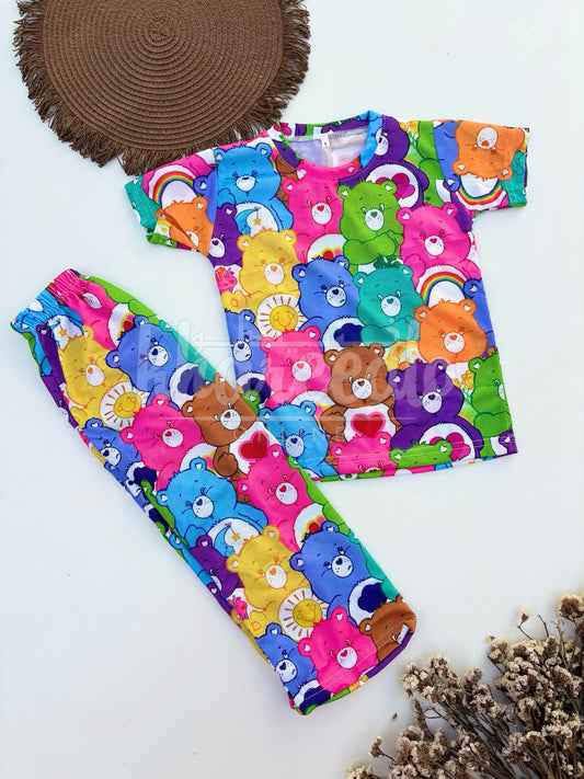 Nostalgic Cartoon Bear Graphic Kids Suit